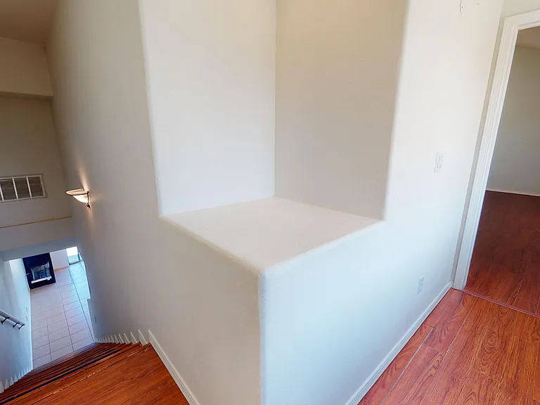 6256 Escondido Dr — Photo 18