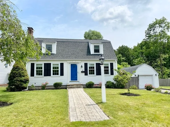 49 Neck St, Weymouth, MA 02191