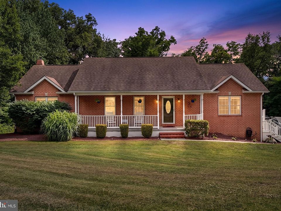1st image of 2317 Harkins Rd
