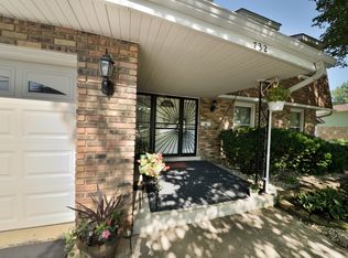 732 Kostner Ave, Matteson, IL 60443