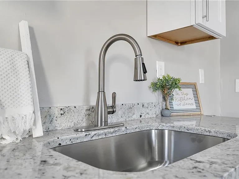 43 Jenkins St #1 — Photo 5