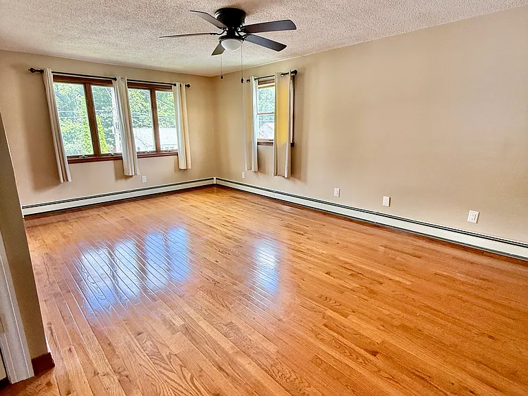 24 Morris Ave #2 — Photo 3