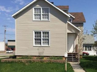 832 6th Ave, Antigo, WI 54409