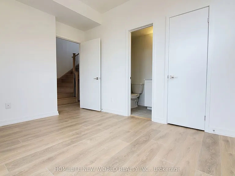 15 Lytham Green Cir #3 — Photo 17