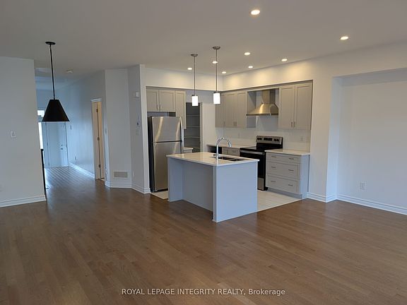 4th image of 15 Brixton Way
