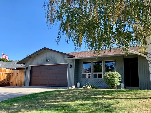 803 S 68th Ave, Yakima, WA 98908