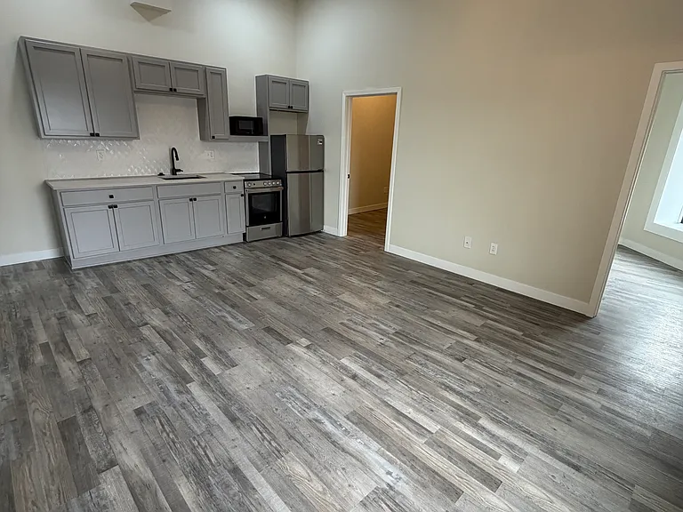 321 Garrison St #33 — Photo 6