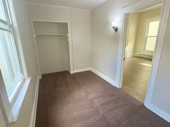 296 Saratoga St #2