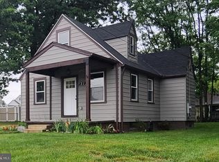 31 1st Ave, Glen Burnie, MD 21060