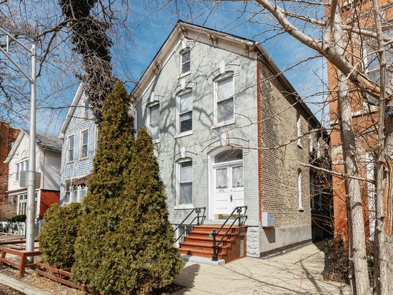 1430 W Superior St, Chicago, IL 60642
