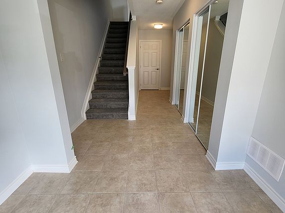 2nd image of 514 Rye Grass Way