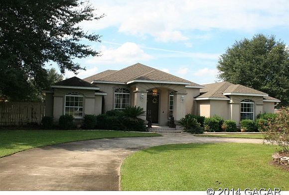 Entertain in this beauty !