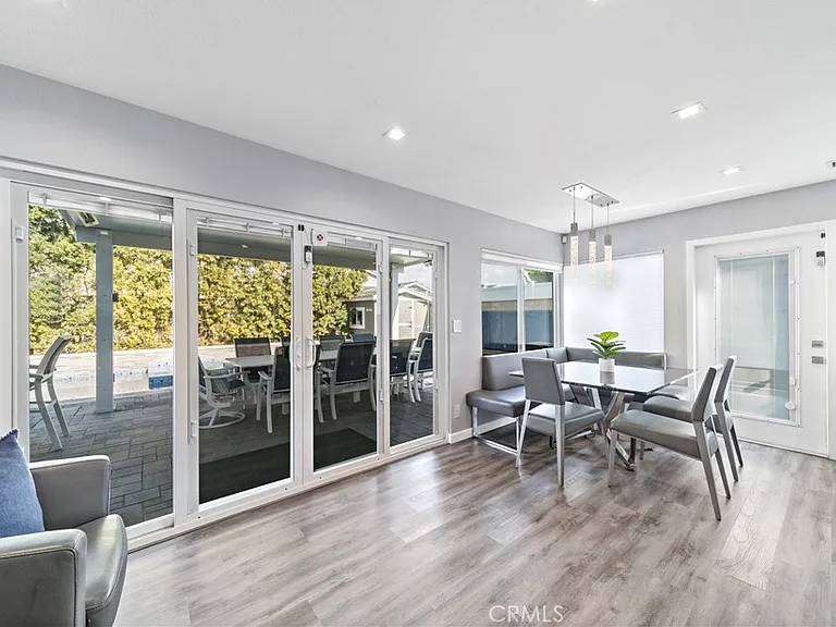 8711 Mossford Dr — Photo 13