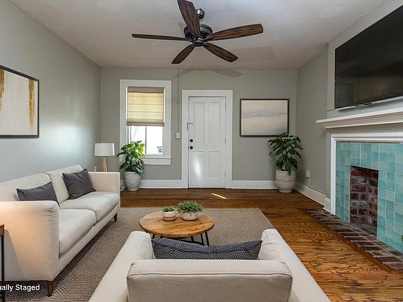 4th image of 384 Mulberry St APT 203