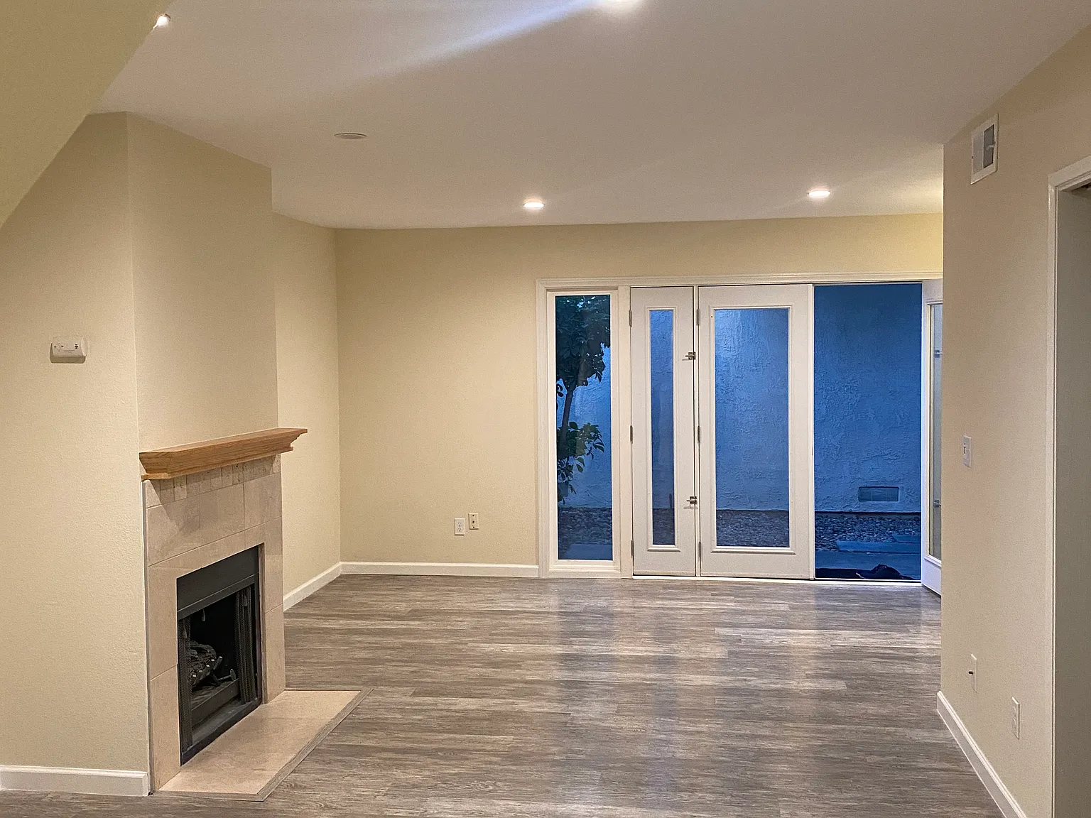 201 S Catalina Avenue — Photo 1