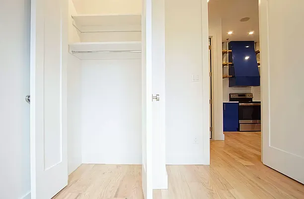 Rented by Nooklyn NYC LLC | media 26