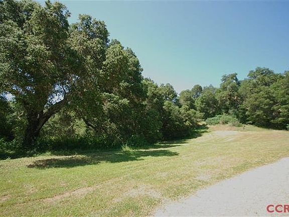 2nd image of 6910 Lomitas Road