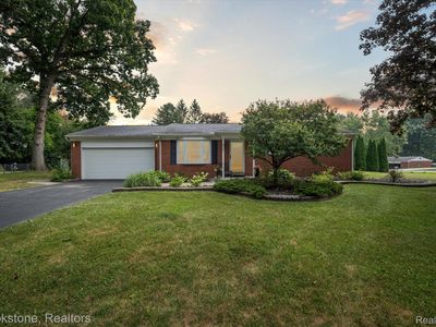 6040 Cramlane Dr, Clarkston, MI, 48346