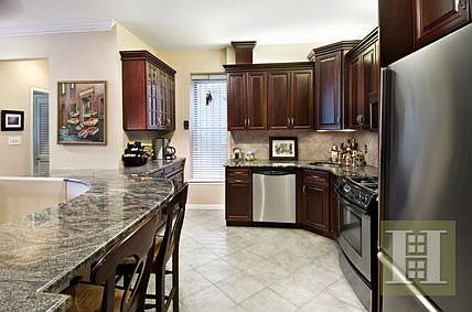 3rd image of 345 W 70th St APT 1C