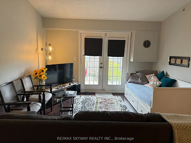 4025 Kilmer Dr #410 — Photo 11