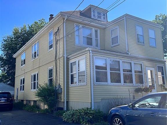2nd image of 43 Foley St