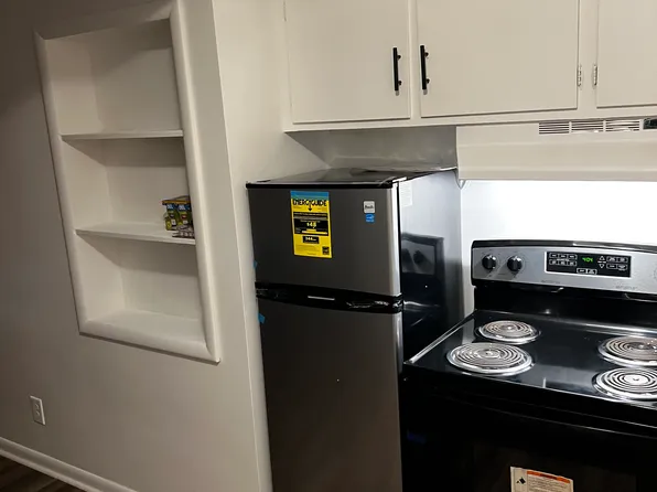 1879 E G Ave #1877, Kalamazoo, MI 49004