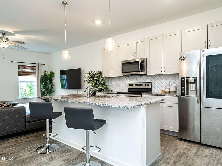 127 Boykin Ave — Photo 4