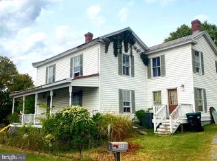 427 Thompson St, Strasburg, VA 22657