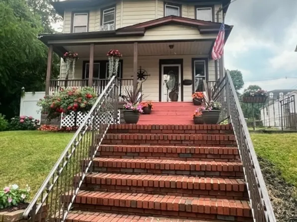 100 W Blackwell St, Dover Town, NJ 07801