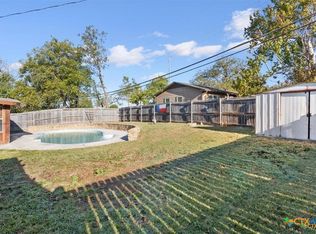 907 Willowbrook St, Copperas Cove, TX 76522