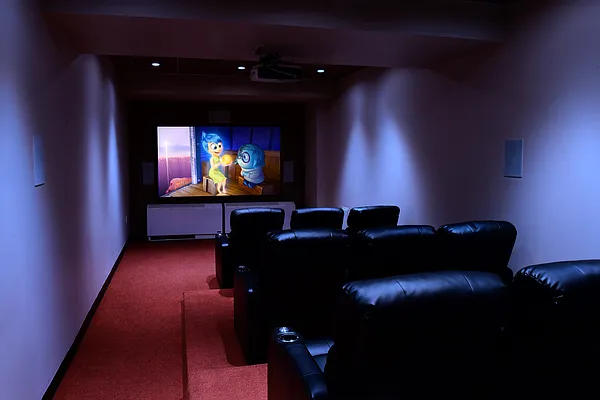 Rented by Compass | media 4