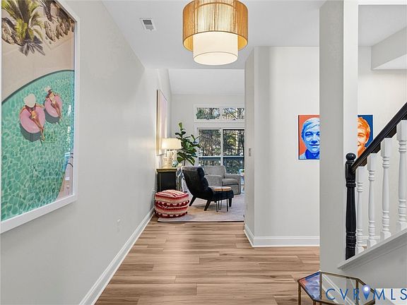 5th image of 3139 Stony Point Rd APT B