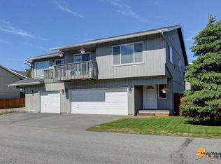 583 Ocean Point Dr, Anchorage, AK 99515