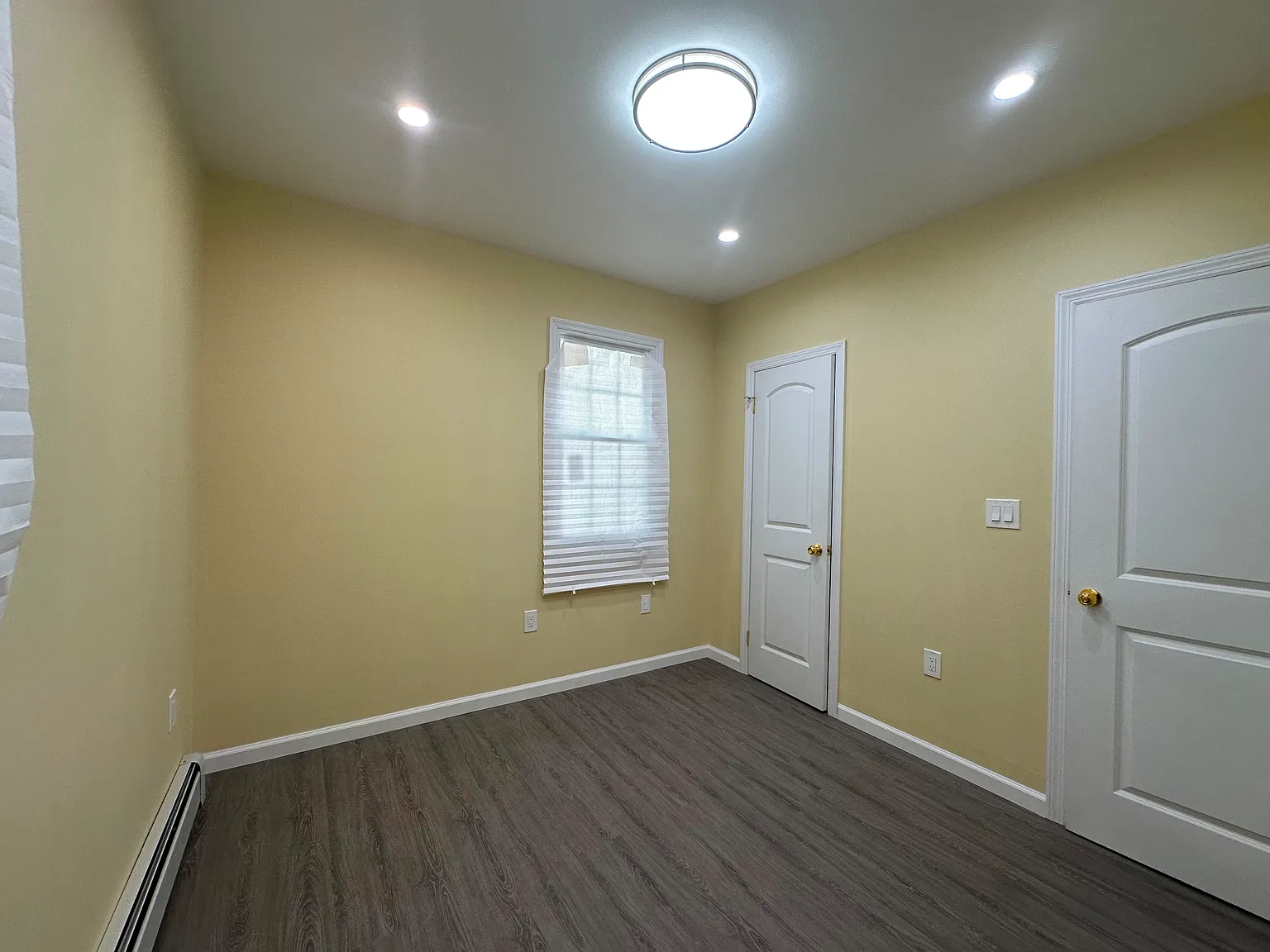 3 bed, $3,600 — Photo 4