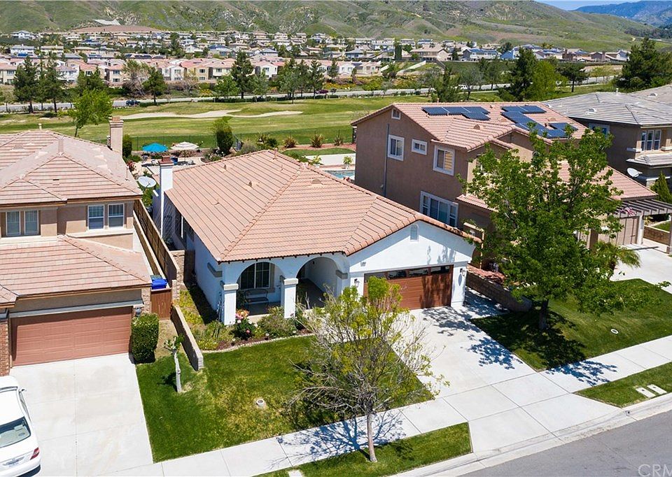 1st image of 33954 Lake Breeze Dr