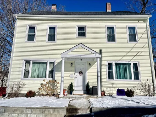 48 Watson St, Woonsocket, RI 02895