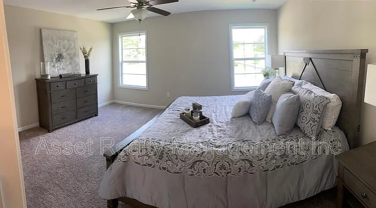 1160 Cloud View Dr — Photo 18