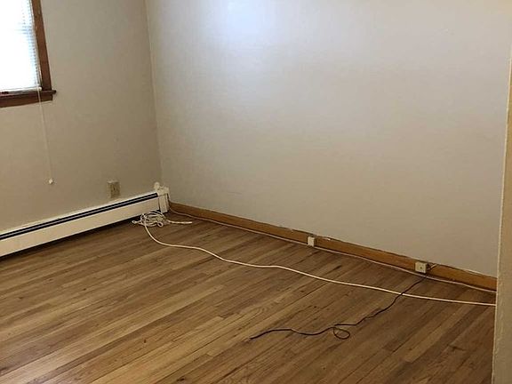 3rd image of 40 Stuyvesant Ave APT 5