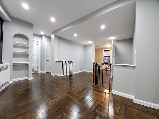 1st image of 55 E 196th St APT 3A