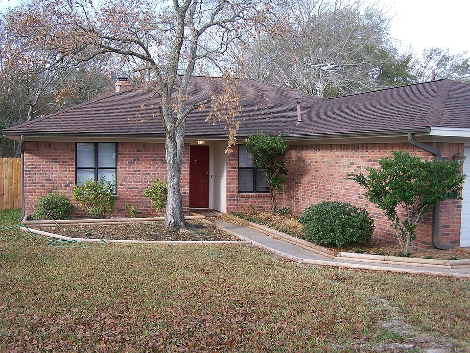 1st image of 3823 Ravenwood Dr