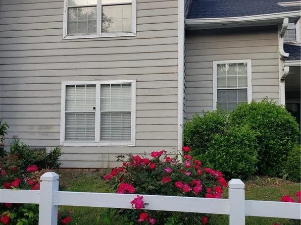 9466 Cypress Ln, Jonesboro, GA 30238