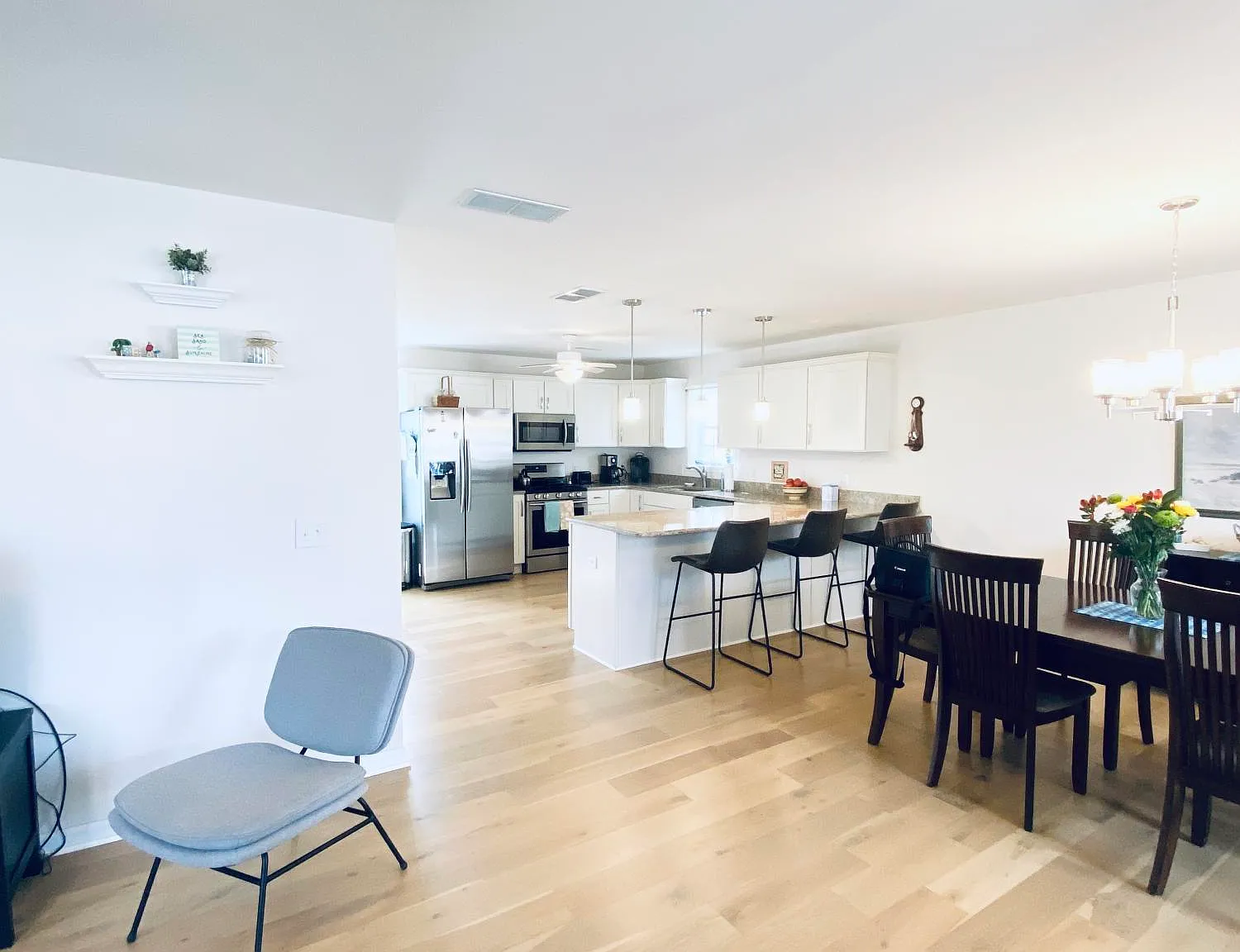 3 bed, 1680 sqft, $3,200 — Photo 4