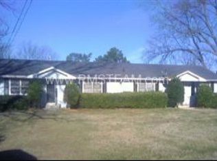 476 E Shadburn Ave APT A, Buford, GA 30518