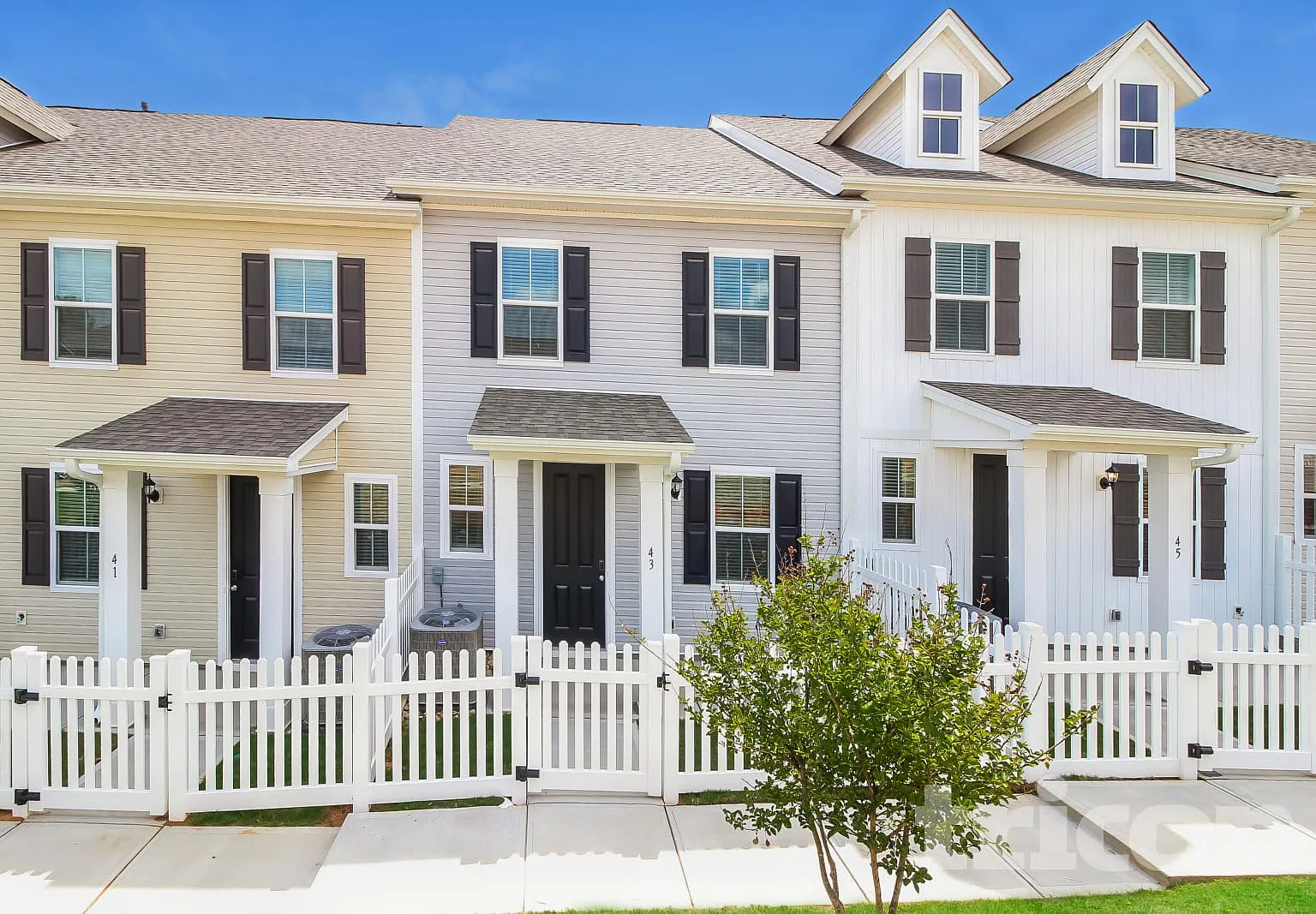 43 Red Bank Road Simpsonville SC — Photo 1