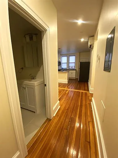 5 Brown Ter #1R — Photo 3
