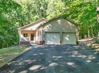 109 Creeden Dr, Moneta, VA 24121