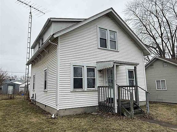 3rd image of 1105 Parry St