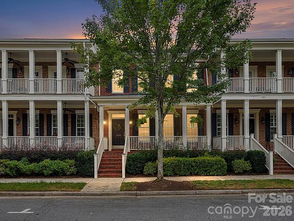 2nd image of 439 O'Henry Ave