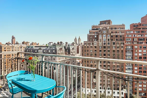 Sold by Brown Harris Stevens | media 20