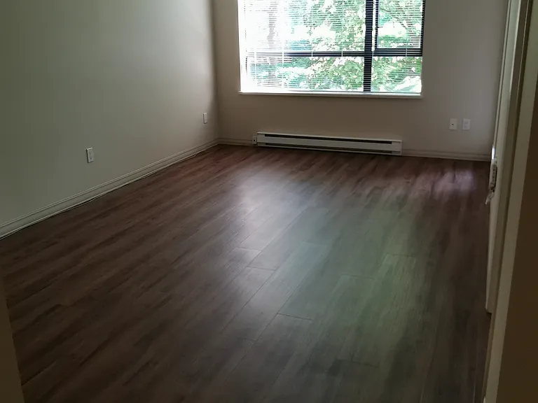 3528 Vanness Ave — Photo 24